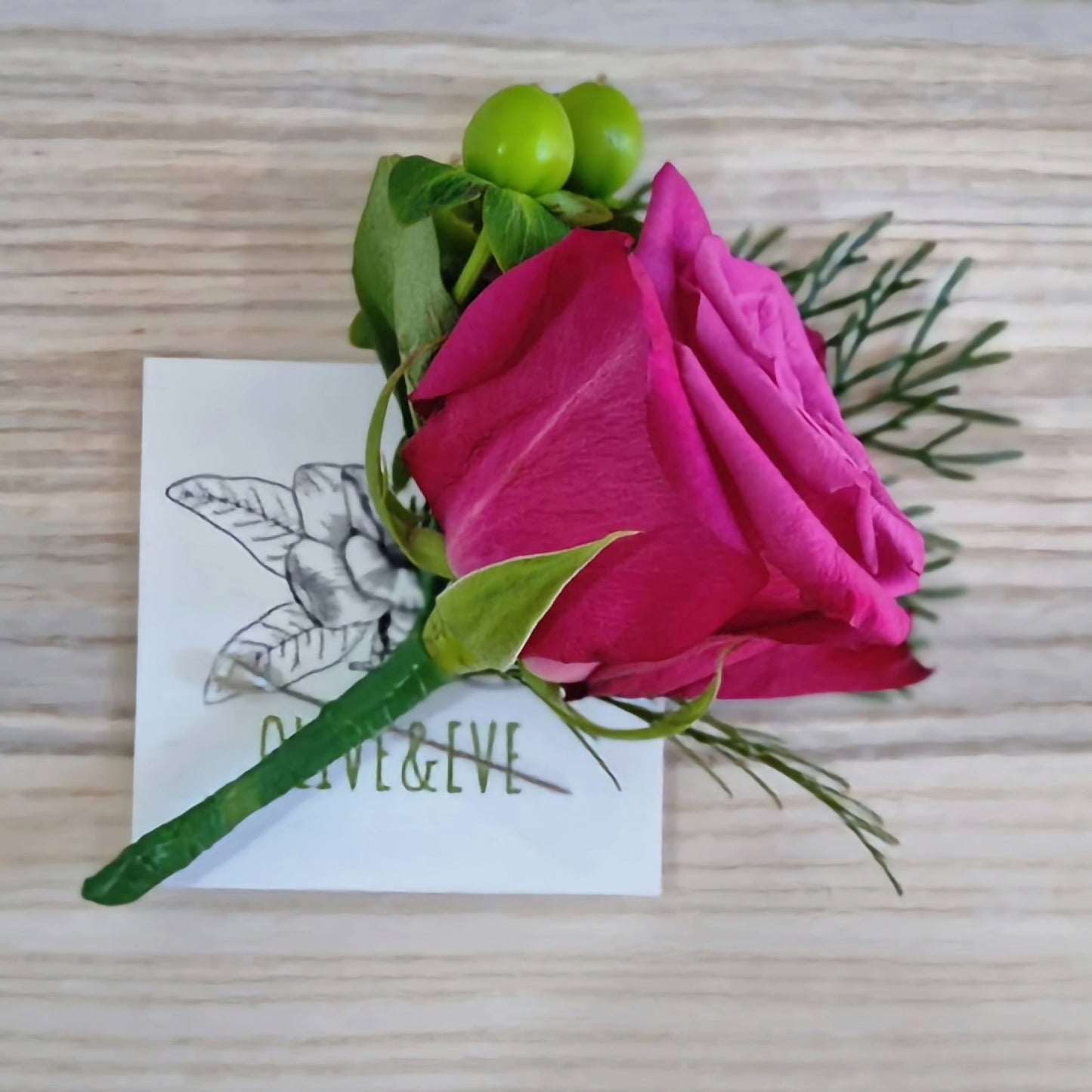 Contrasting Colours - Wedding Bouquet